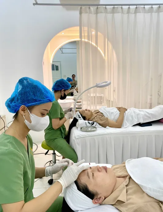 Điều trị mụn cấp 2